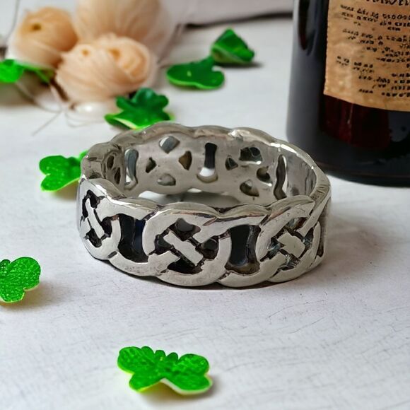 Sterling Silver Celtic Knot Band Ring Sz 8 925 Irish Viking Gaelic Scottish - Picture 10 of 16